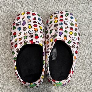 BAGGU Puffy Slippers in the "Hello Kitty Icons" print